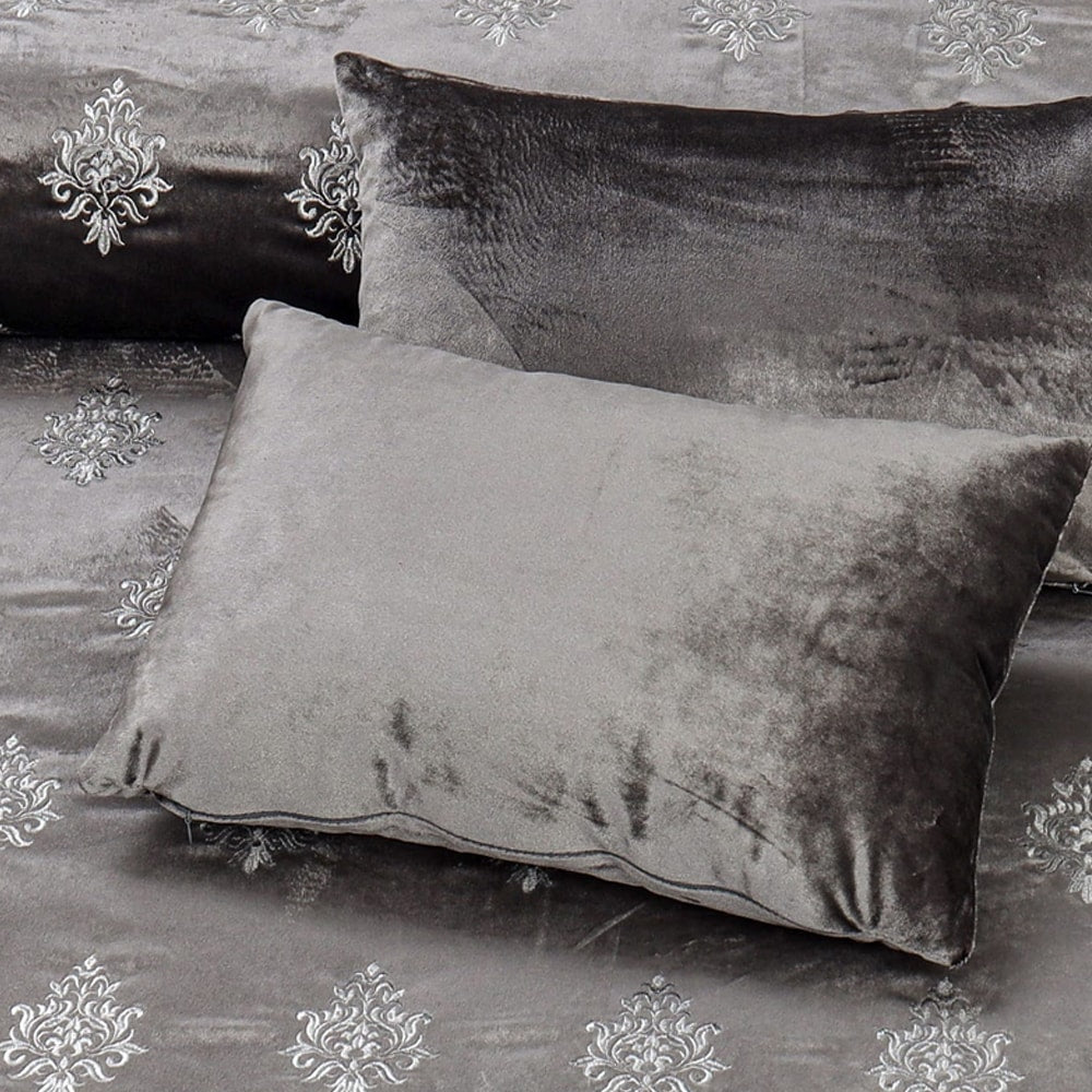 8 Pcs Bridal Velvet Bed Sheet Comforter Set – Charcoal — view 3