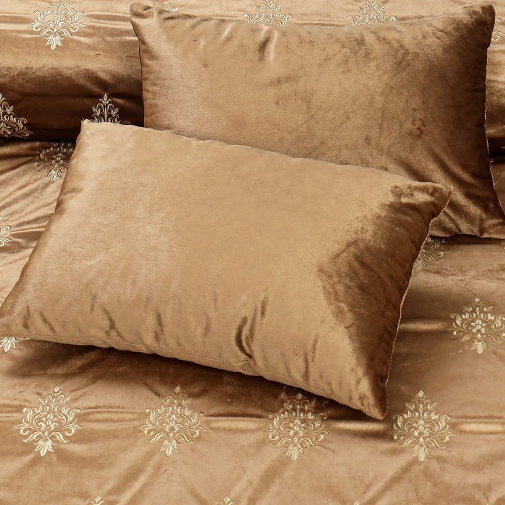 8 Pcs Bridal Velvet Bed Sheet Comforter Set – Mustard — view 4