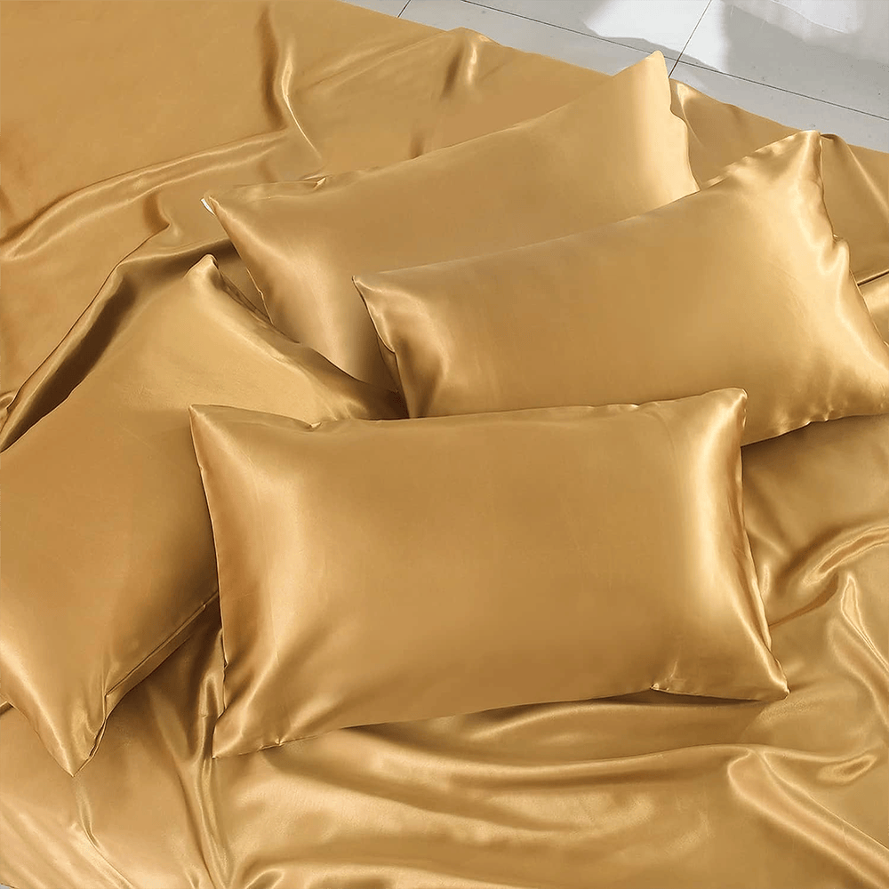 Satin Silk Duvet Cover Set - Gold — view 3