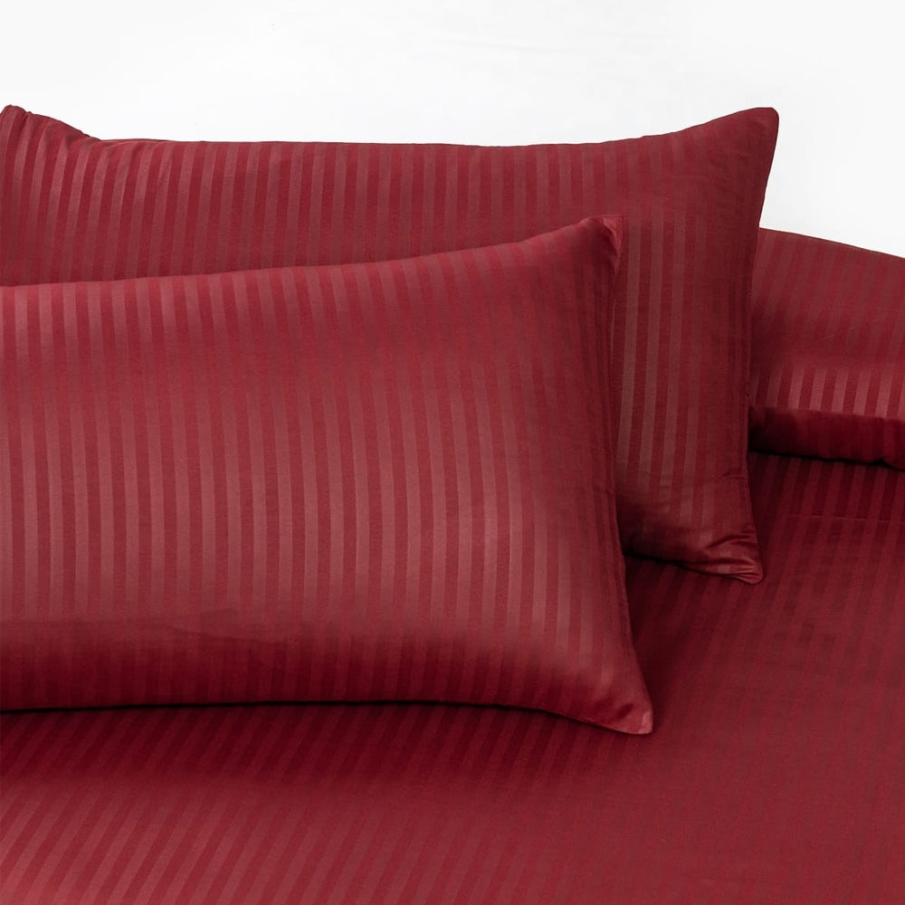 Premium Hotel Bedding Narrow Strips - Red - Cotton Satin TC250 — view 2