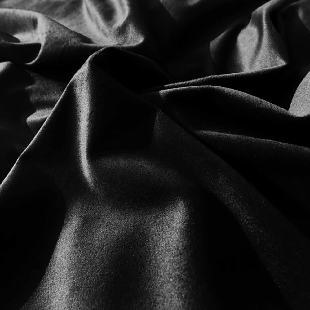 Velvet Quilt Cover - Black — view 3