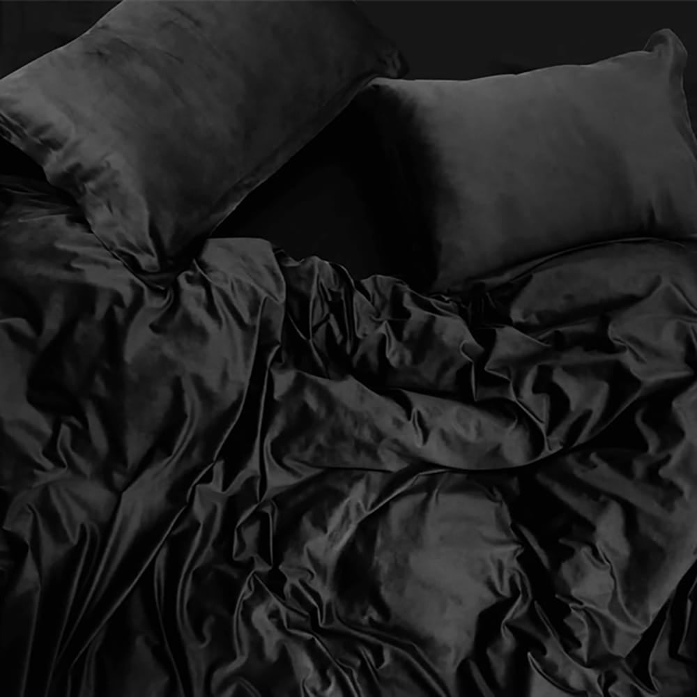 Velvet Quilt Cover - Black — view 4