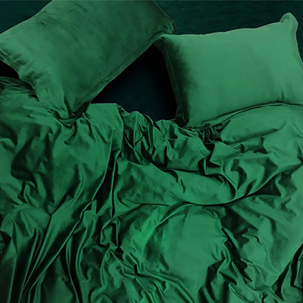 Velvet Quilt Cover - Green — view 2
