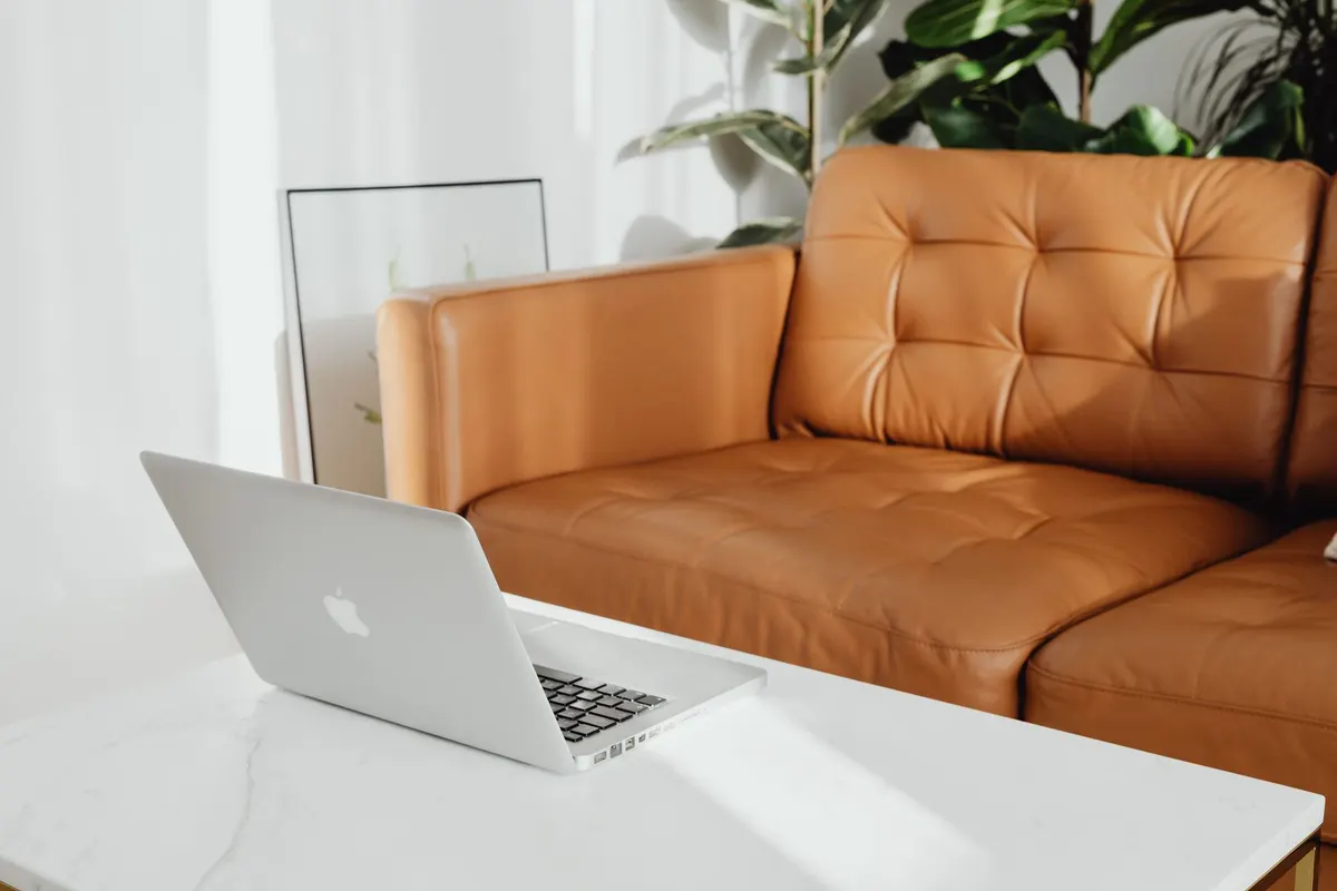 Leather sofa repair and restoration — Islamabad & Rawalpindi